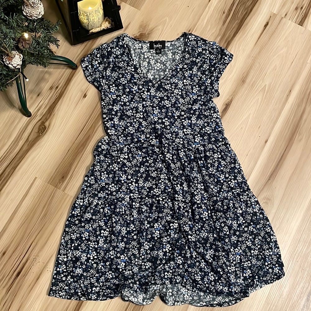 Women’s dress- size small